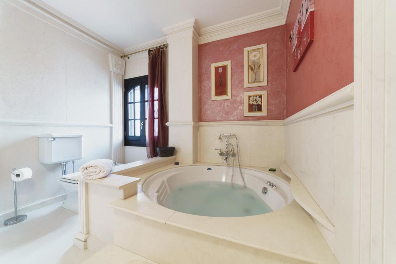 Caffetteria Luca Suite & Rooms Bronte Eksteriør billede