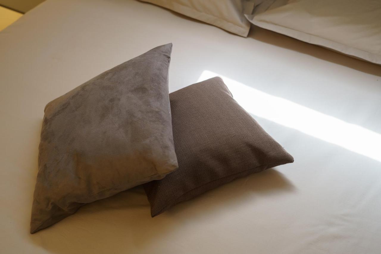 Caffetteria Luca Suite & Rooms Bronte Eksteriør billede